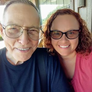 Meet your Posher, Lorrie